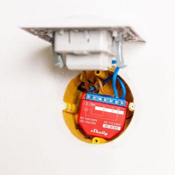 Shelly Plus 1PM Smart Home Schaltaktor – WLAN Relais 16A mit Strommessung & Bluetooth
